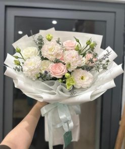 Bó hoa cát tường xoăn phớt hồng