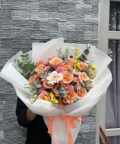 Bó Hoa Hồng Shimmer Cam Vàng Tươi – Tone Mùa Hè Rực Rỡ Qflower TP.HCM